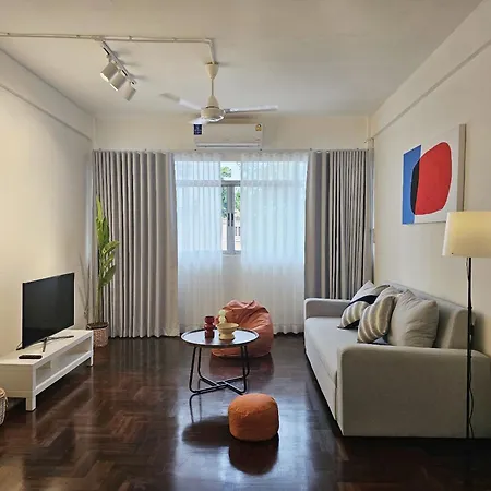 Sant Bangkok At Khaosan Road Apartamento